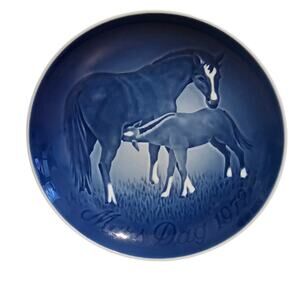 Bing & Grondahl Mother's Day Collector Plate 6" Blue Porcelain Denmark Horse 70s